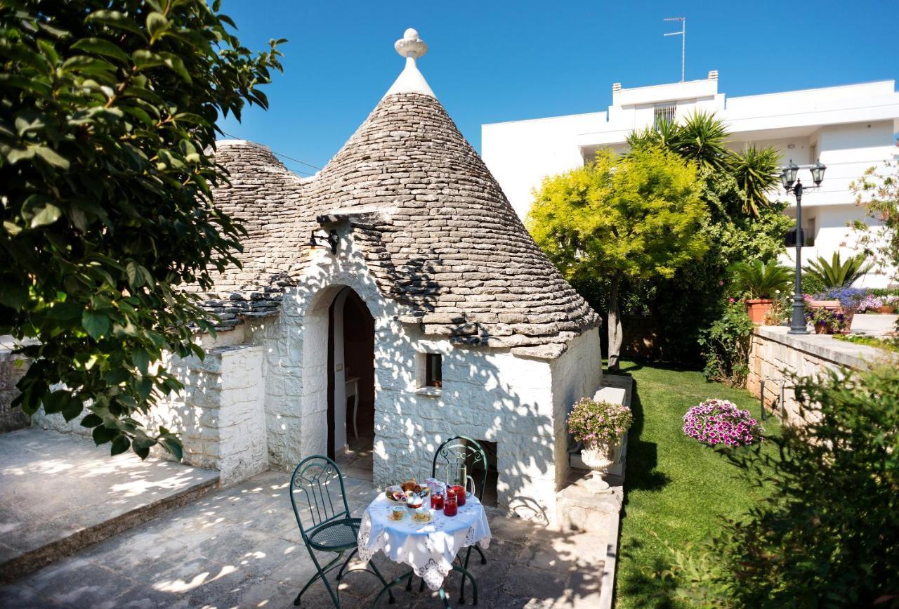 Trullo Giardino Fiorito Bed and Breakfast Αλμπερομπέλο Εξωτερικό φωτογραφία